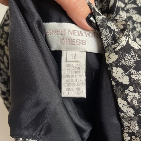 Jones New York Black and White Floral Dress - Picture 10 of 11